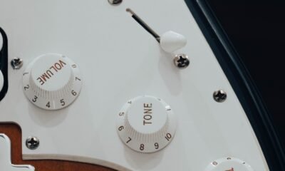 parts of guitar